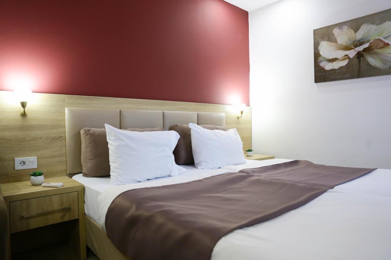 La Hacienda Hotel Ulcinj Luaran gambar