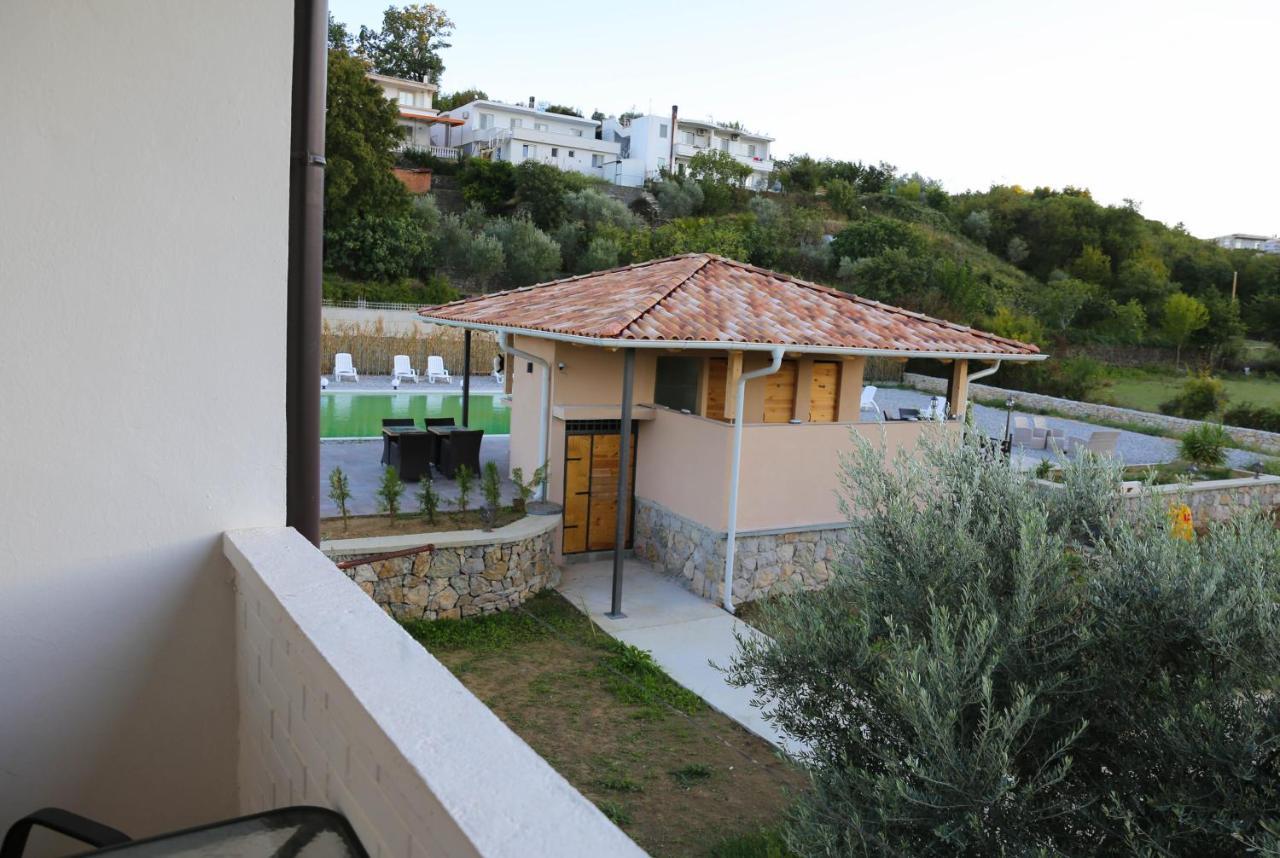 La Hacienda Hotel Ulcinj Luaran gambar
