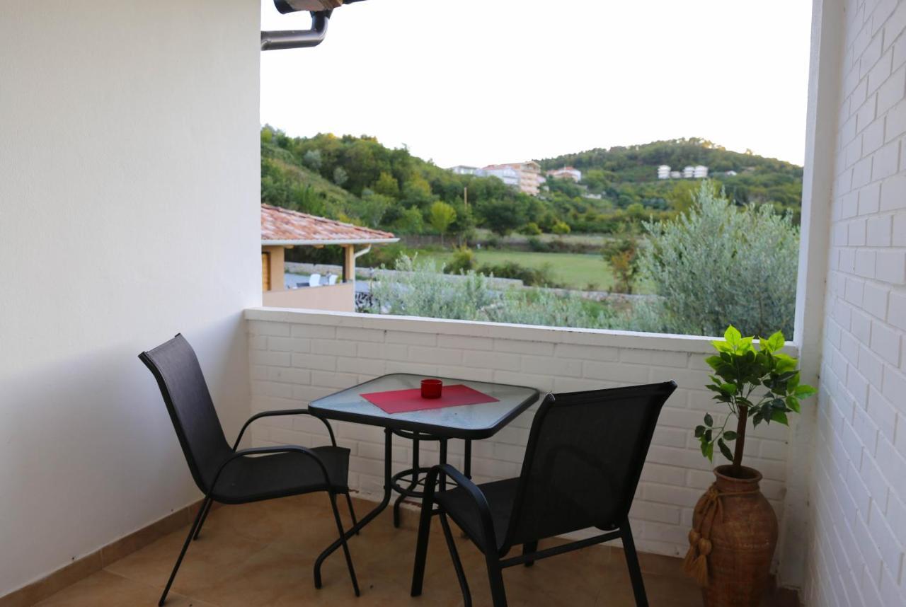 La Hacienda Hotel Ulcinj Luaran gambar