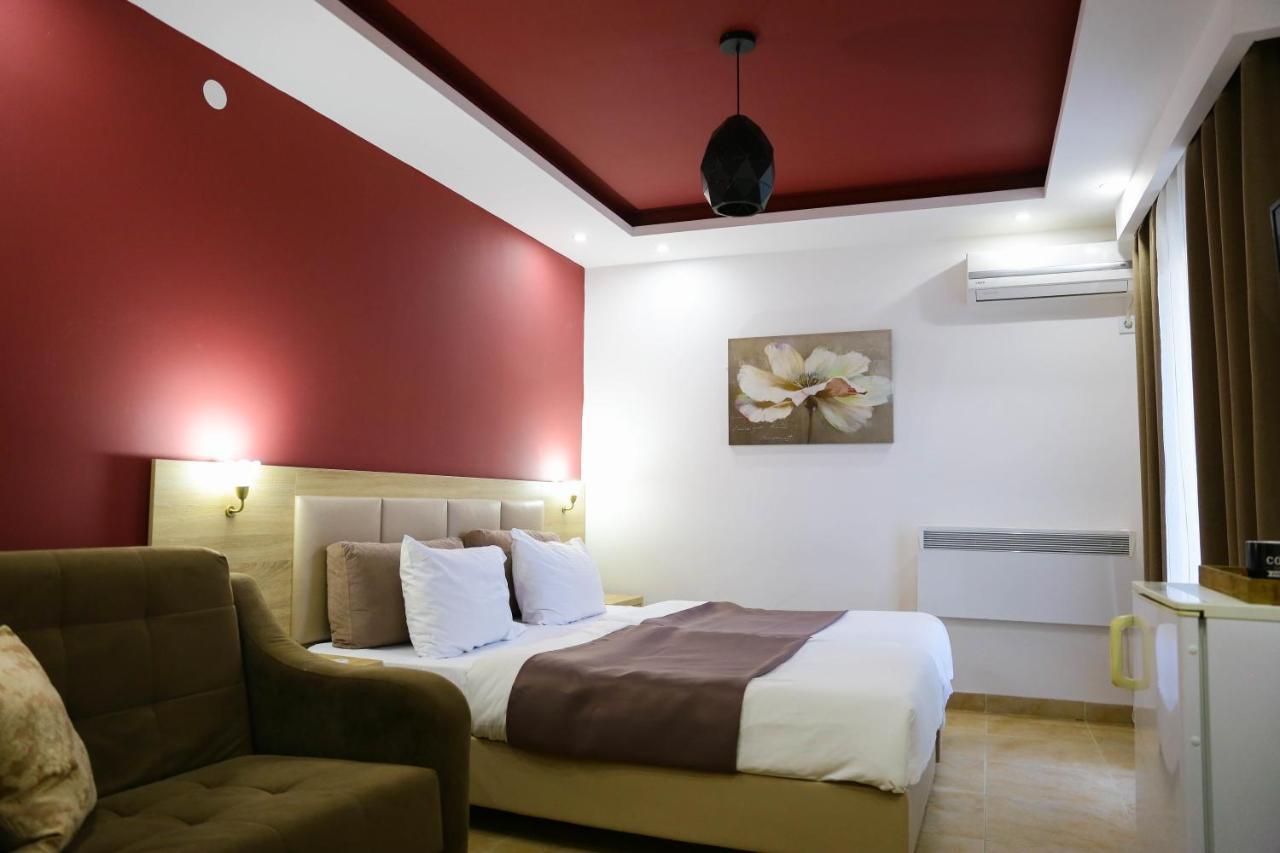 La Hacienda Hotel Ulcinj Luaran gambar