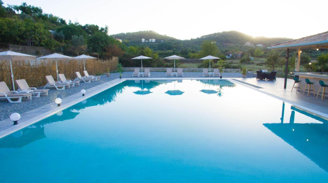 La Hacienda Hotel Ulcinj Luaran gambar