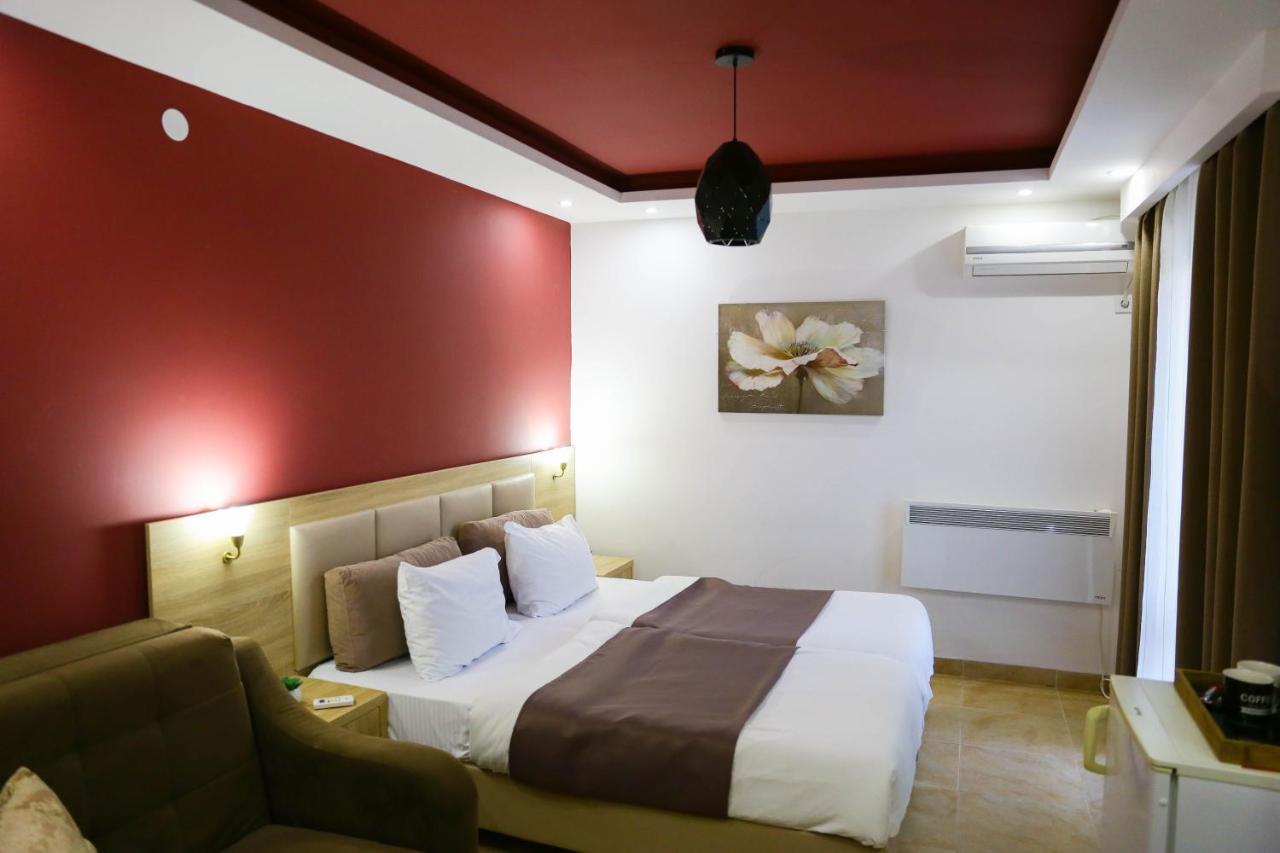 La Hacienda Hotel Ulcinj Luaran gambar