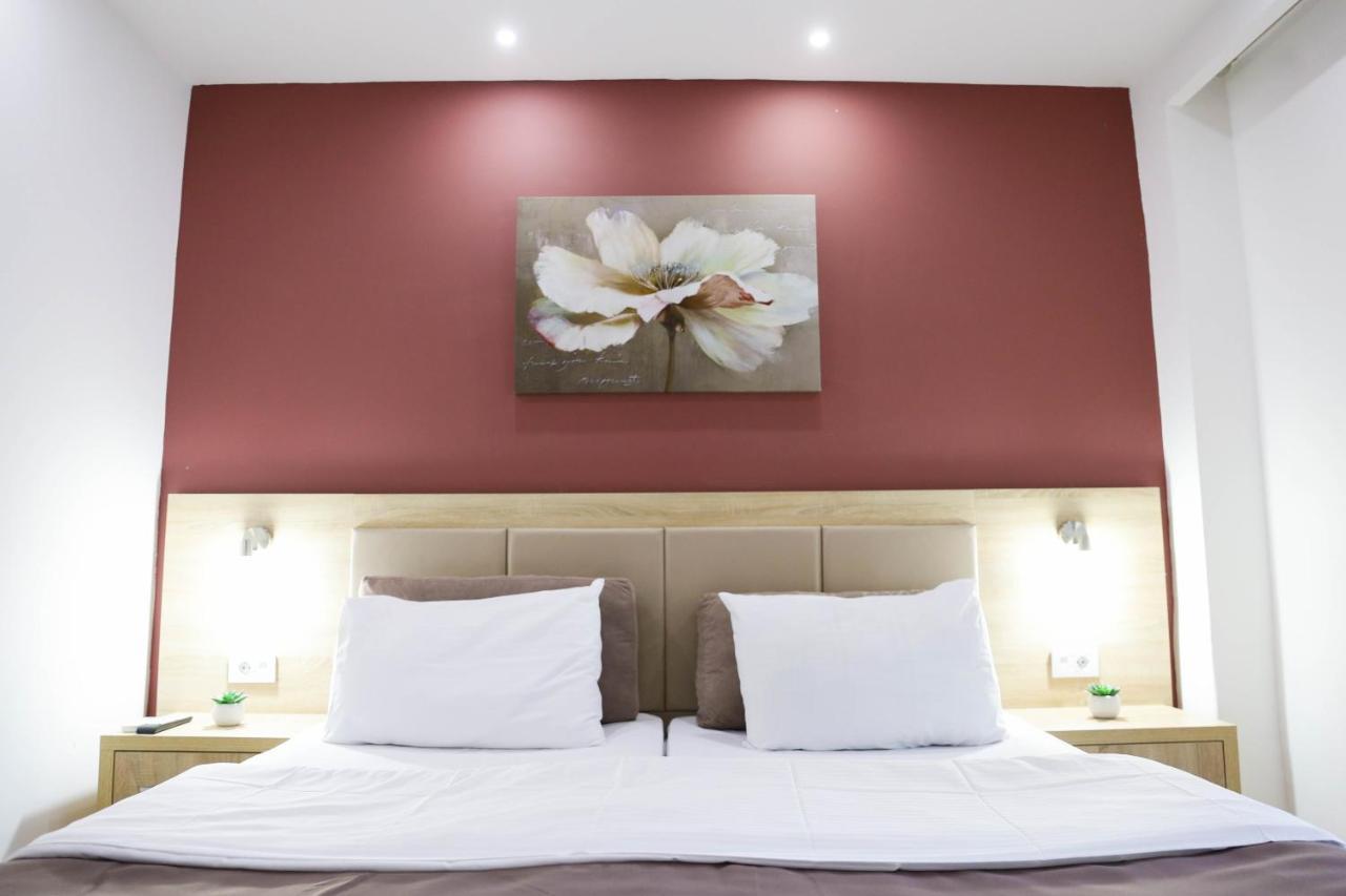 La Hacienda Hotel Ulcinj Luaran gambar