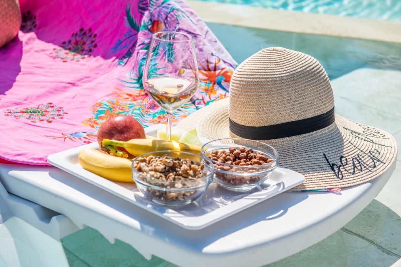 La Hacienda Hotel Ulcinj Luaran gambar
